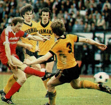 Load image into Gallery viewer, KSV Waregem 1981-82 Home shirt MATCH ISSUE/WORN Cup final #14 vs THOR Waterschei