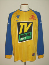 Load image into Gallery viewer, Sint-Truiden VV 2001-02 Home shirt L/S L