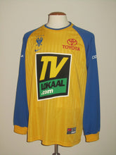 Load image into Gallery viewer, Sint-Truiden VV 2001-02 Home shirt L/S L