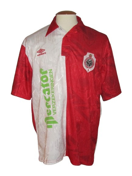 Royal Antwerp FC 1995-96 Home shirt XL *mint*