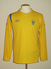 Load image into Gallery viewer, Sint-Truiden VV 2006-07 Home shirt L/S M #16