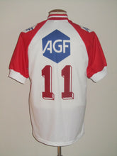 Load image into Gallery viewer, Standard Luik 1994-95 Home shirt #11 M *signed*