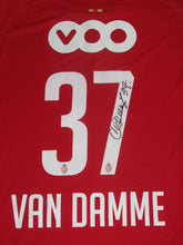 Load image into Gallery viewer, Standard Luik 2015-16 Home shirt XXXL #37 Jelle Van Damme *signed*