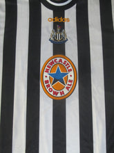 Load image into Gallery viewer, Newcastle United 1997-99 Home shirt L *mint*