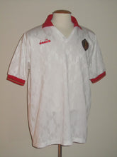 Load image into Gallery viewer, Rode Duivels 1992-93 Away shirt XL