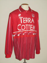 Load image into Gallery viewer, KSV Waregem 1994-96 Home shirt XL