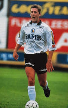 Load image into Gallery viewer, Eendracht Aalst 1995-96 Home shirt M #5